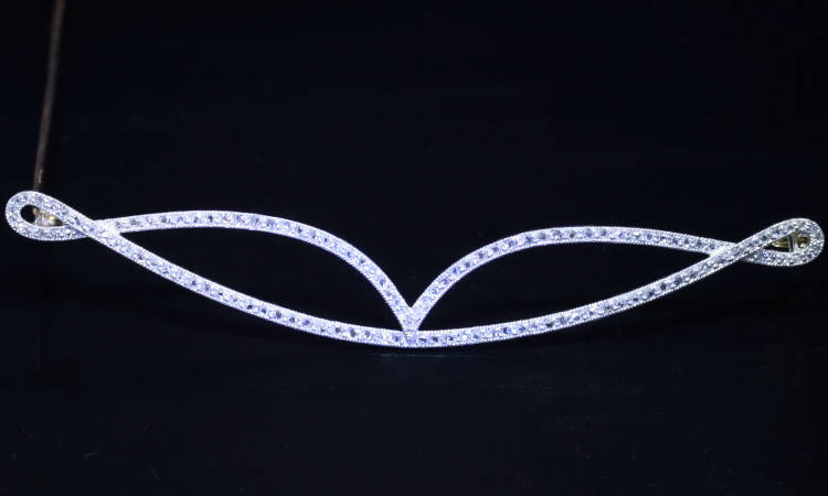 Elegant Art Deco platinum rose cut diamond pin (image 8 of 11)